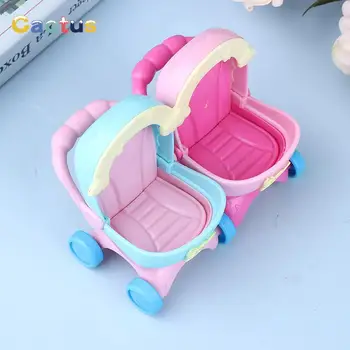 1:12 Miniatura Casa De Bonecas De Simulação Mini Gémeos Carrinho De Bebê Modelo De Acessórios Móveis Para As Crianças Brinquedos De Presente